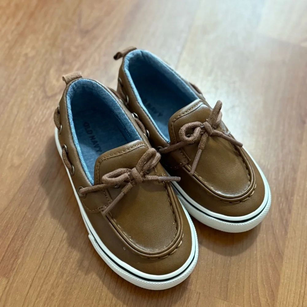 Old Navy charming tan